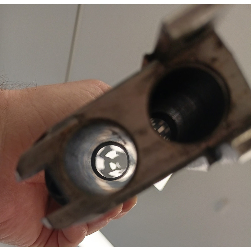 Kulobroková kozlice ZH 104 cal.7x57R / 12x70 + hlavně ZH 103 cal.12x70/12x70 + hlavně ZH 121 cal.16x70/16x70 – Komise