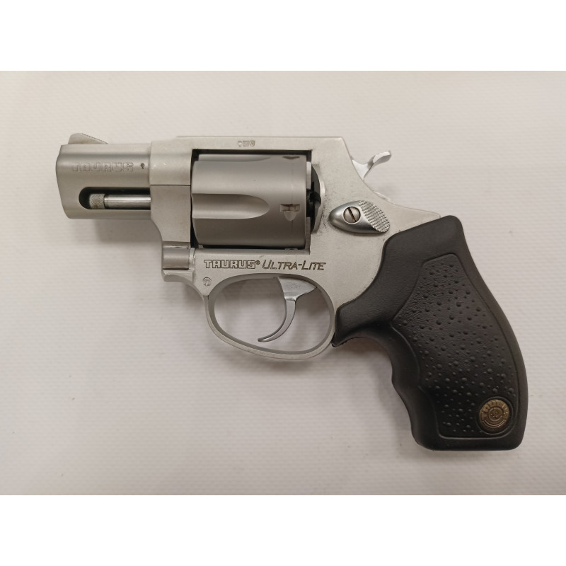 Revolver Taurus 85 UL cal. 38 Special - KOMISE